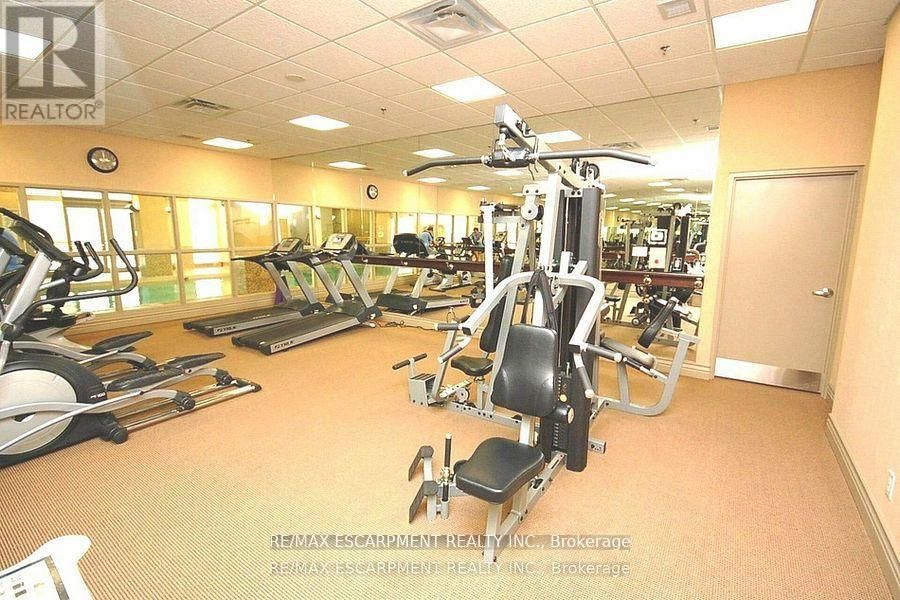 1617 - 335 RATHBURN ROAD WEST Image 31