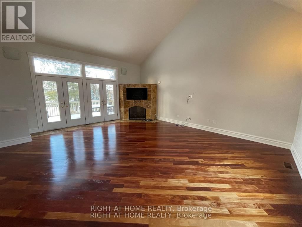 435 MAPLE AVENUE Image 19