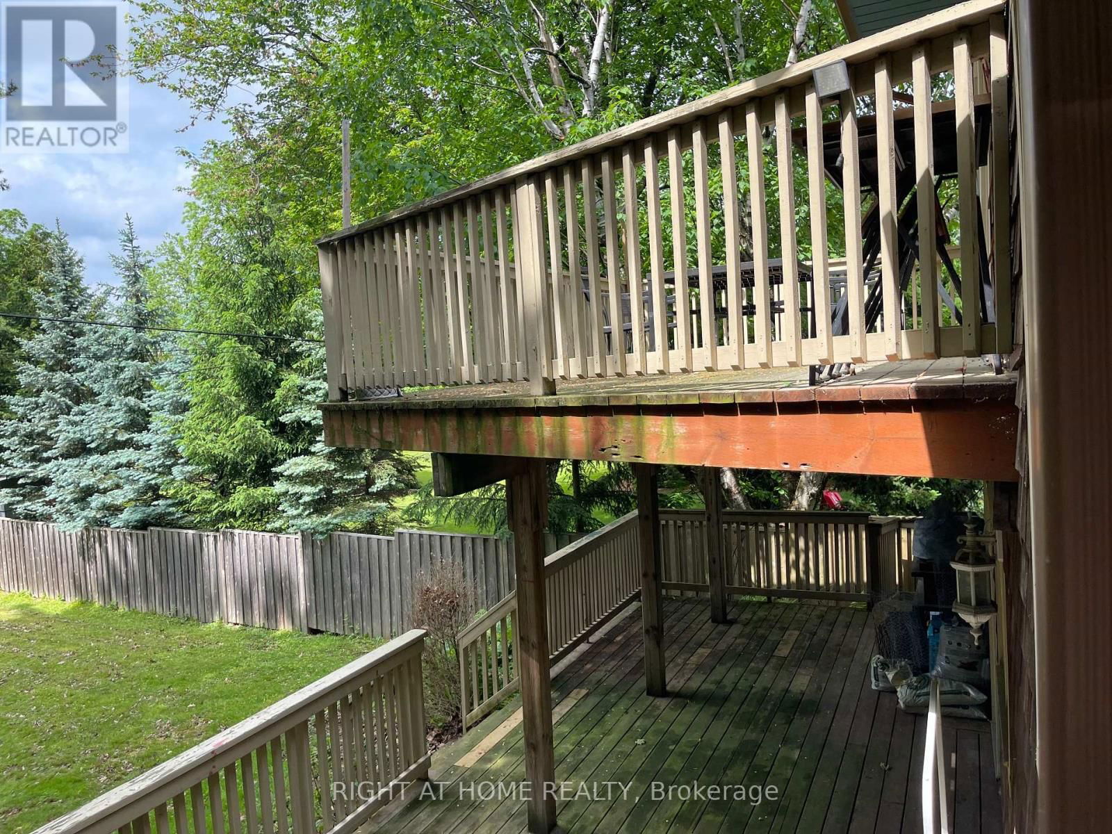 435 MAPLE AVENUE Image 20
