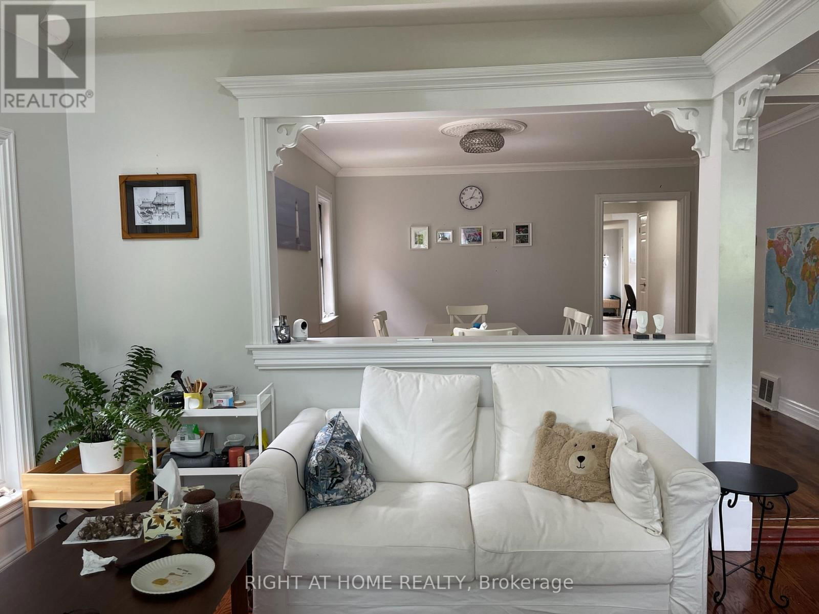 435 MAPLE AVENUE Image 5