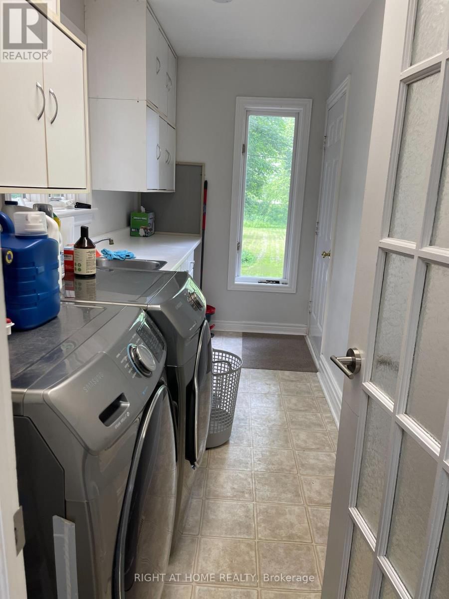 435 MAPLE AVENUE Image 6