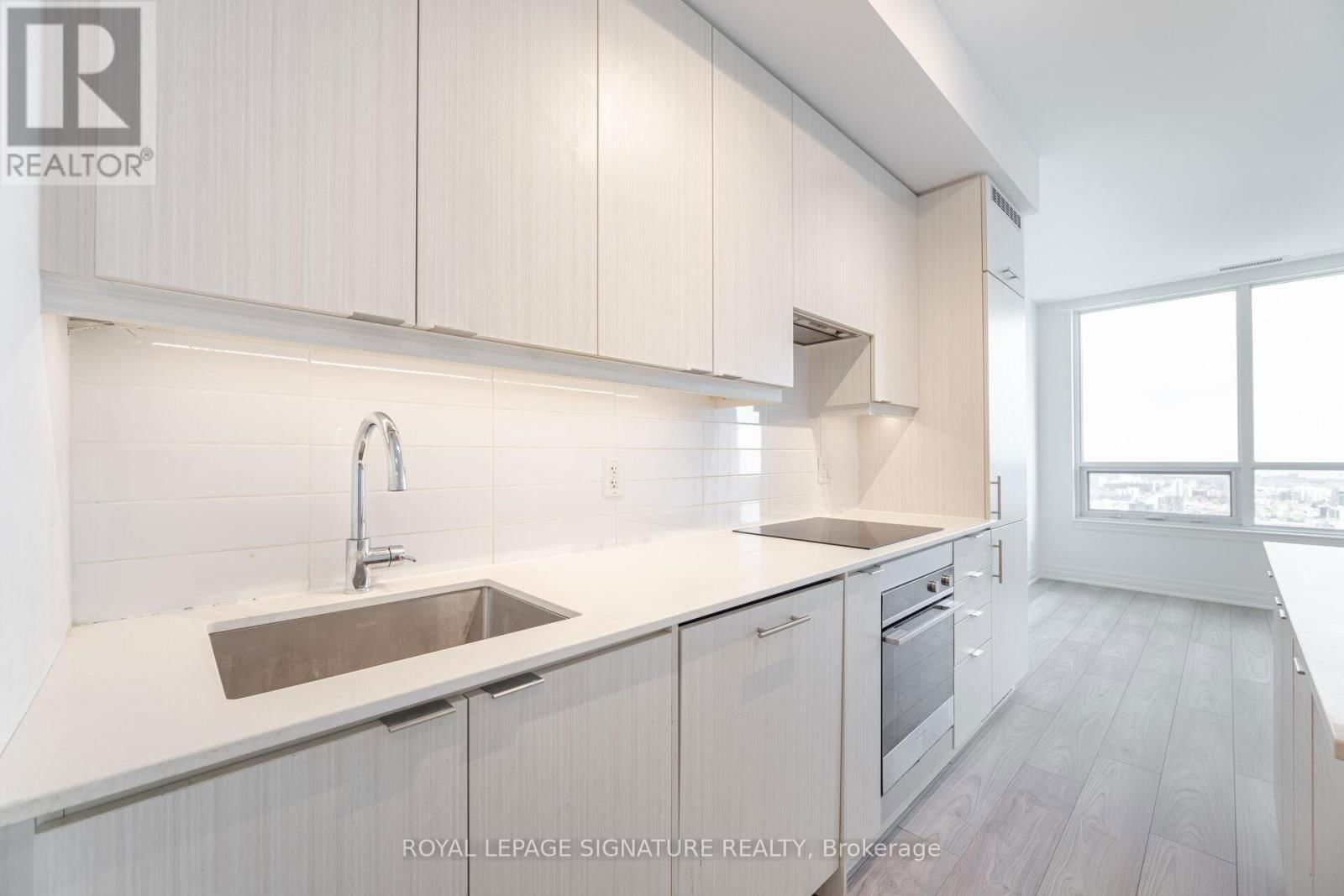 3007 - 36 ELM DRIVE Image 10
