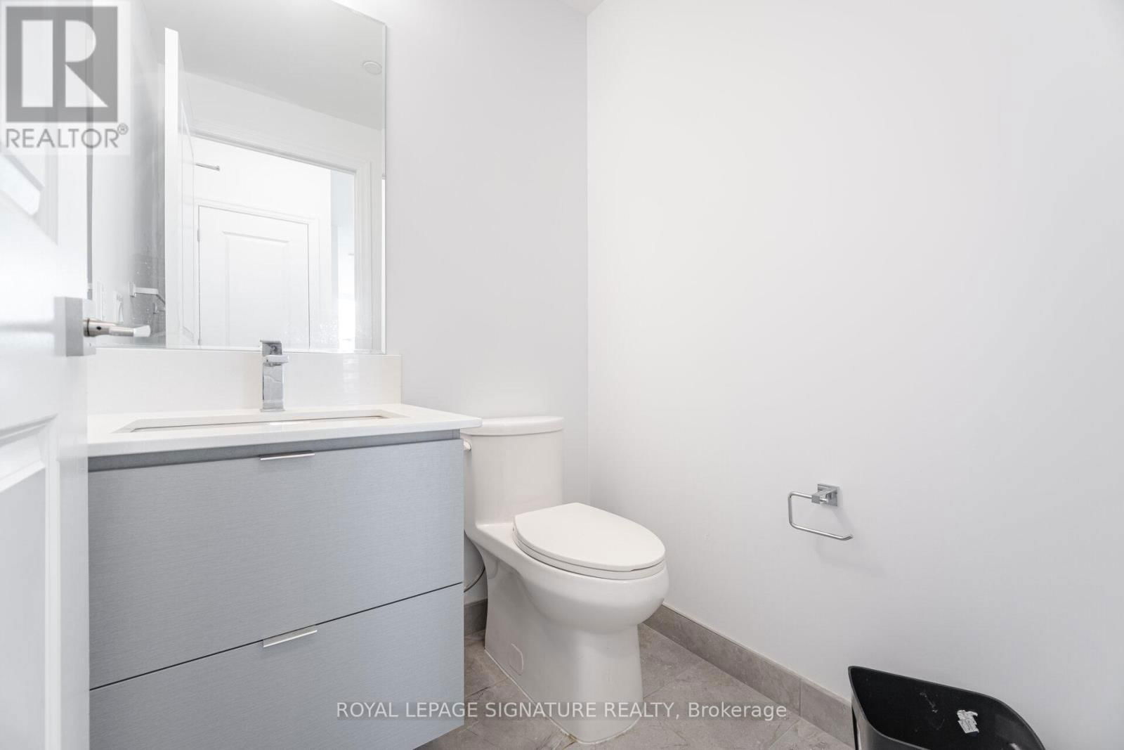 3007 - 36 ELM DRIVE Image 26