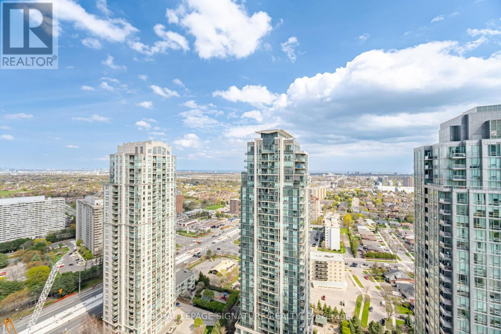 3007 - 36 ELM DRIVE Image 31