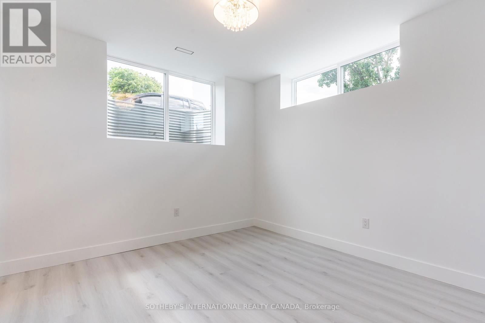 15 BURRARD ROAD Image 10