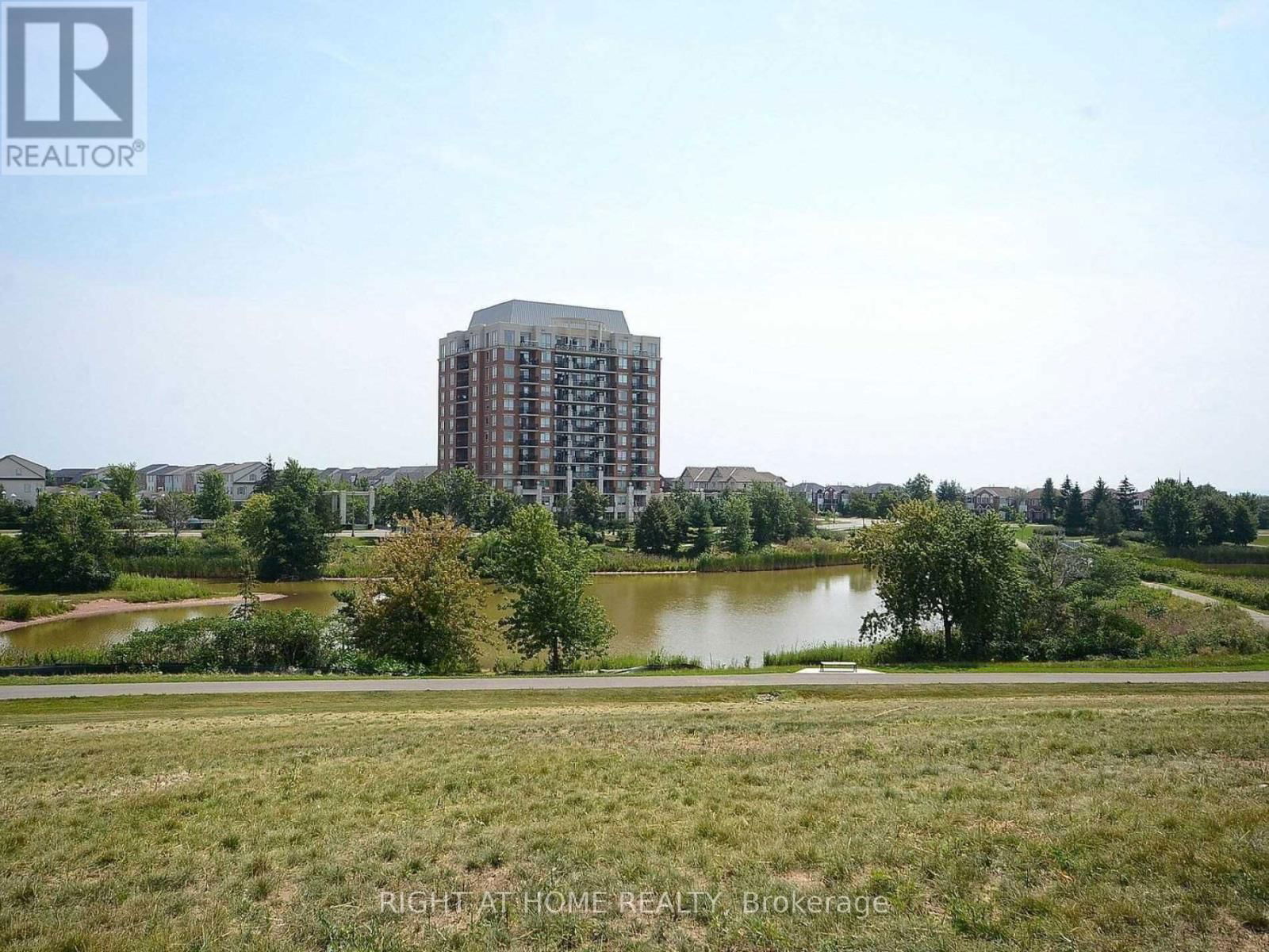1208 - 2391 CENTRAL PARK DRIVE Image 23