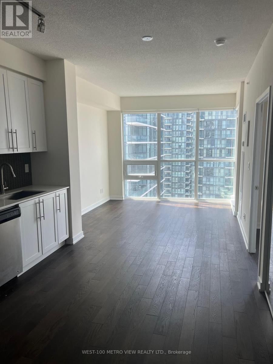 2305 - 510 CURRAN PLACE Image 2