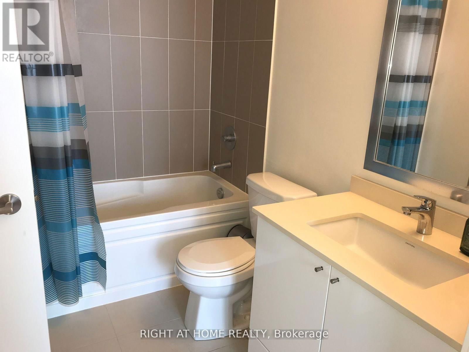 3310 - 3975 GRAND PARK DR. DRIVE Image 14