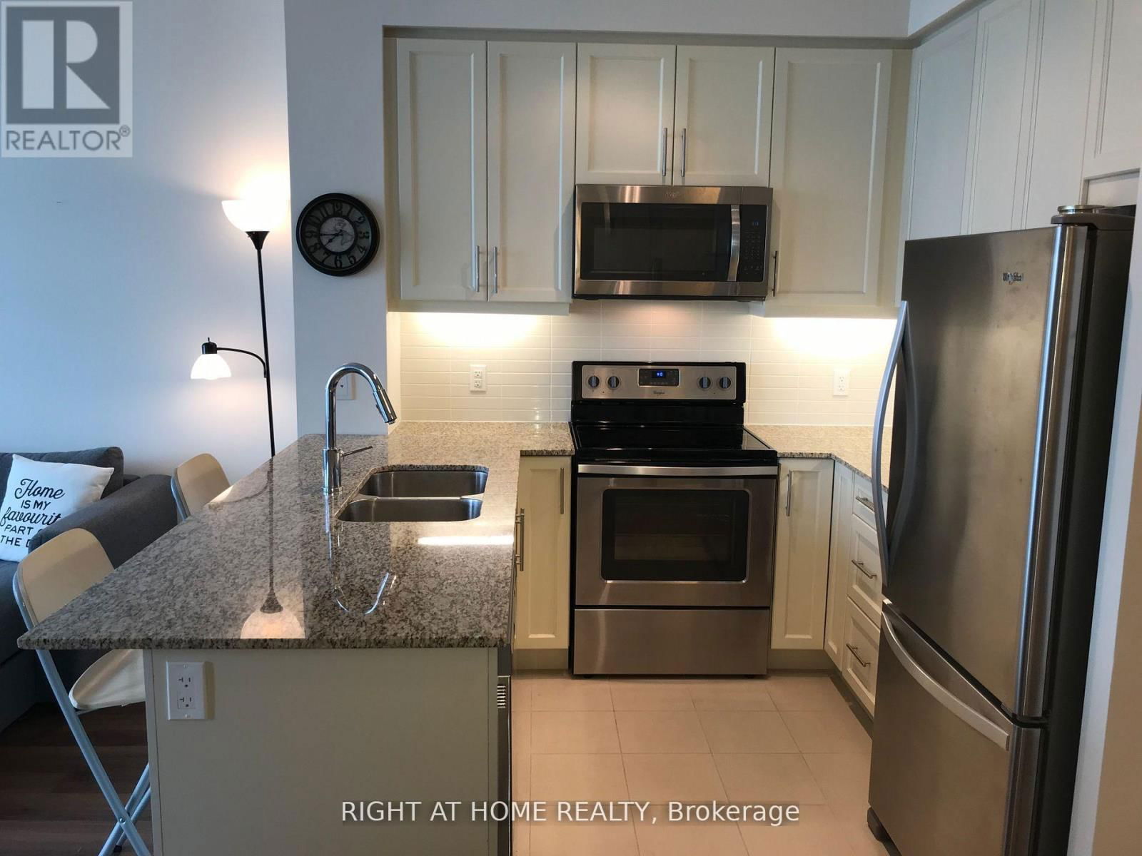 3310 - 3975 GRAND PARK DR. DRIVE Image 7