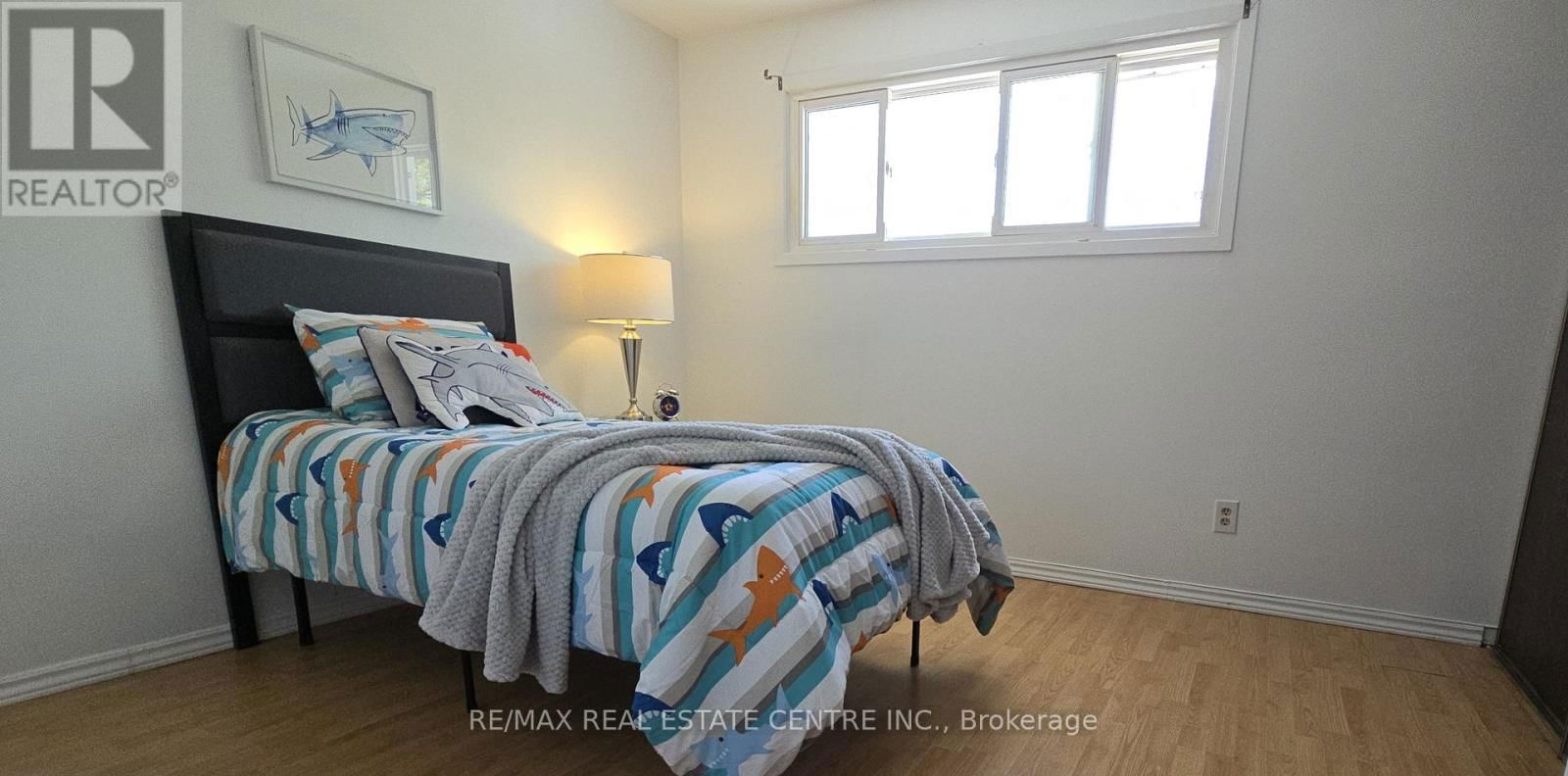 24 SALISBURY CIRCLE Image 21