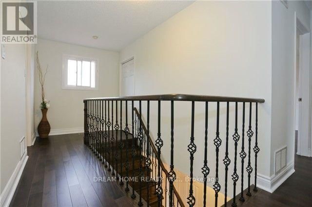 Main - 2425 CARLANNE PLACE Image 16