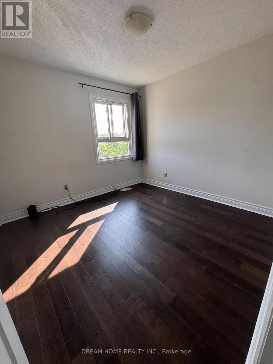 Main - 2425 CARLANNE PLACE Image 22