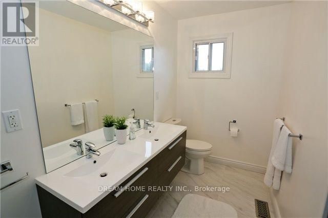 Main - 2425 CARLANNE PLACE Image 23