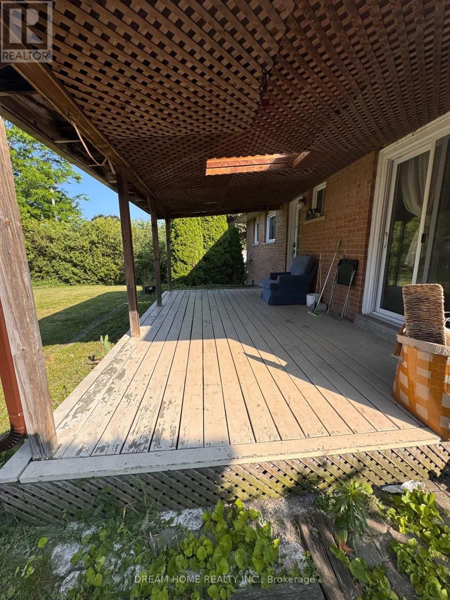 Main - 2425 CARLANNE PLACE Image 33