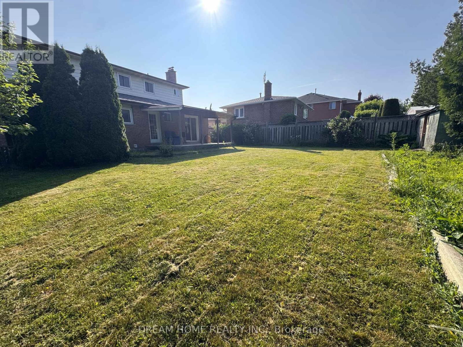 Main - 2425 CARLANNE PLACE Image 34