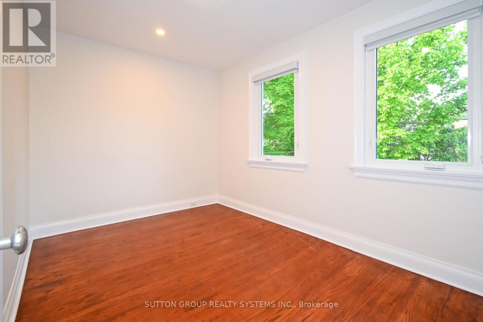 24 RUNNYMEDE ROAD Image 14