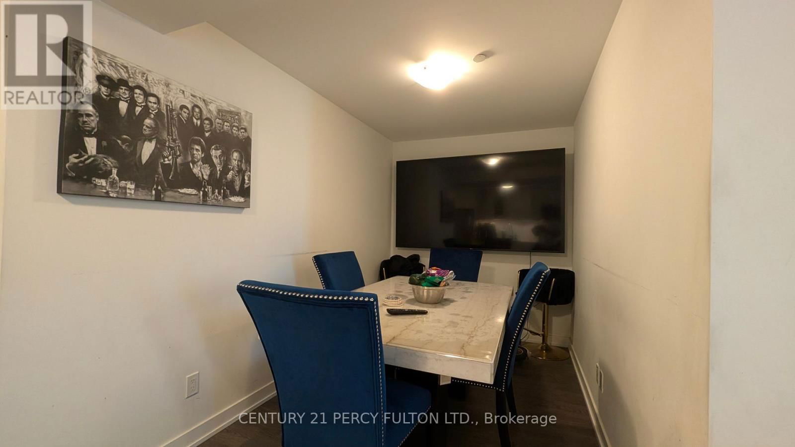 128 - 251 MANITOBA STREET Image 8