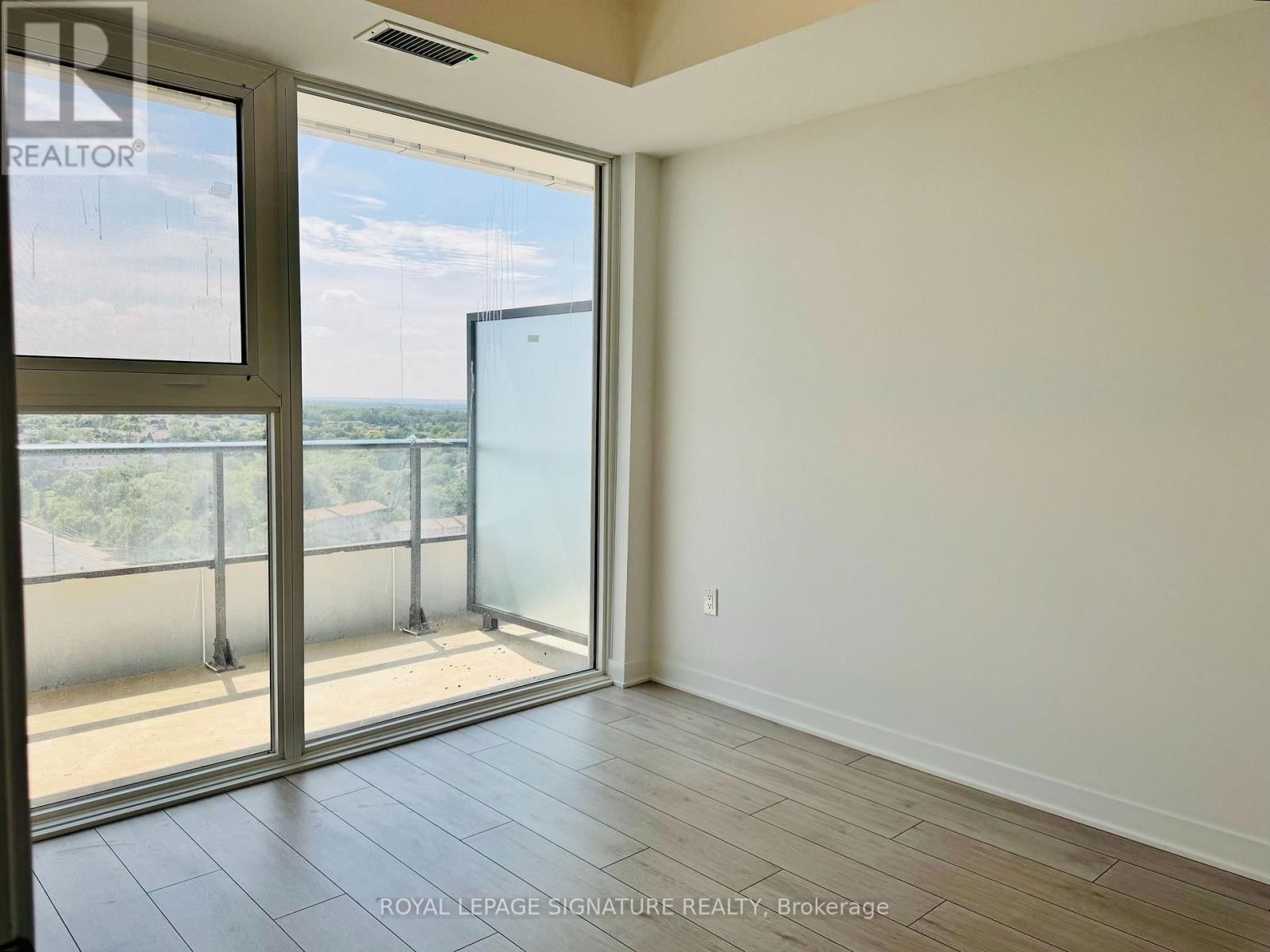 Unit 1106 - 260 MALTA AVENUE Image 14