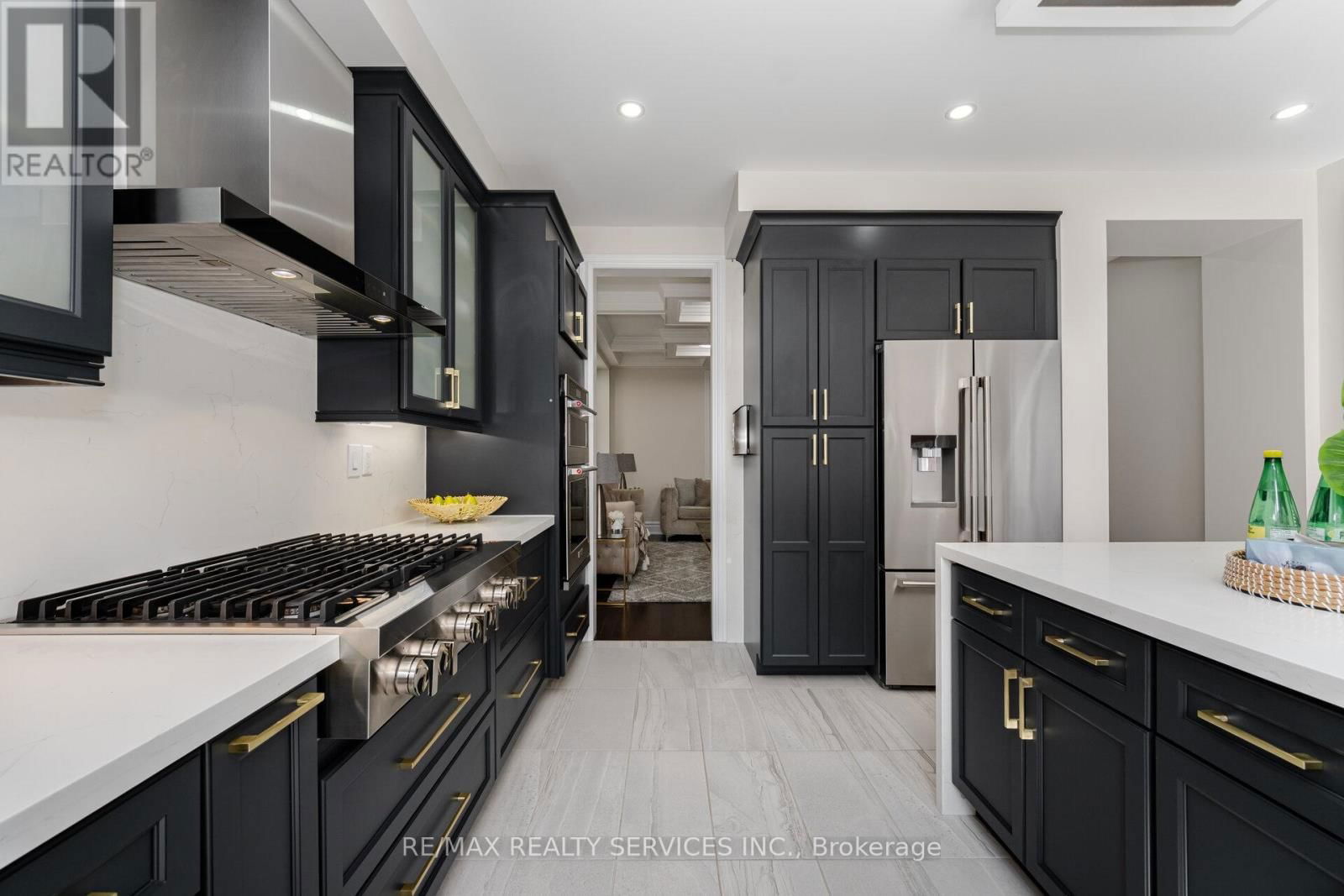 14 DOTCHSON AVENUE Image 11