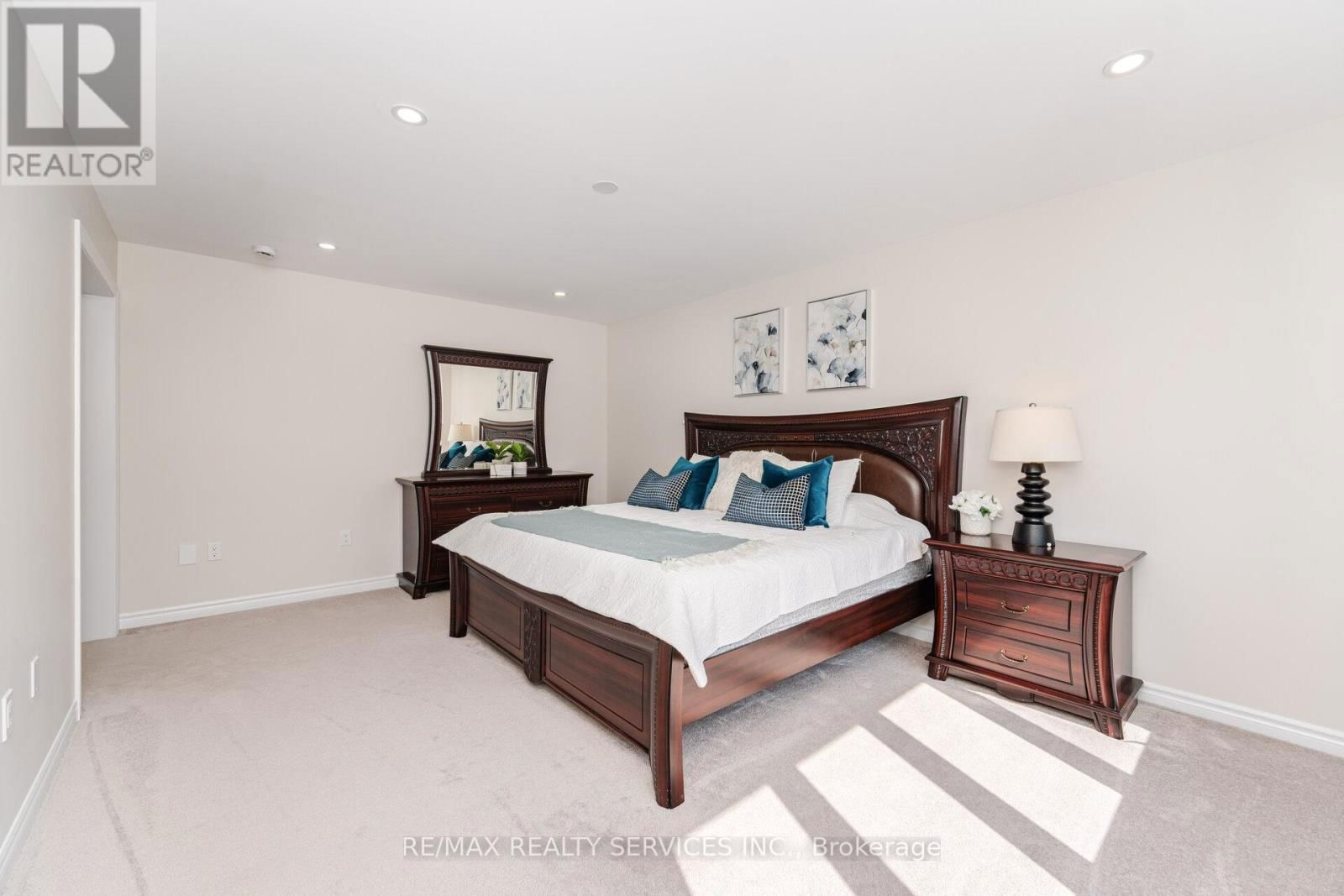 14 DOTCHSON AVENUE Image 24