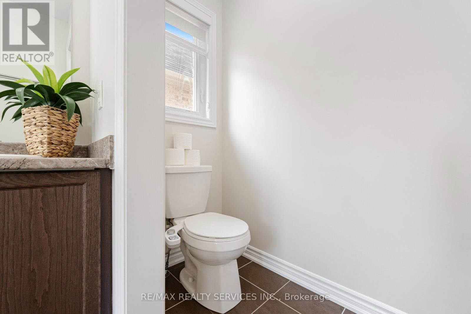 14 DOTCHSON AVENUE Image 29