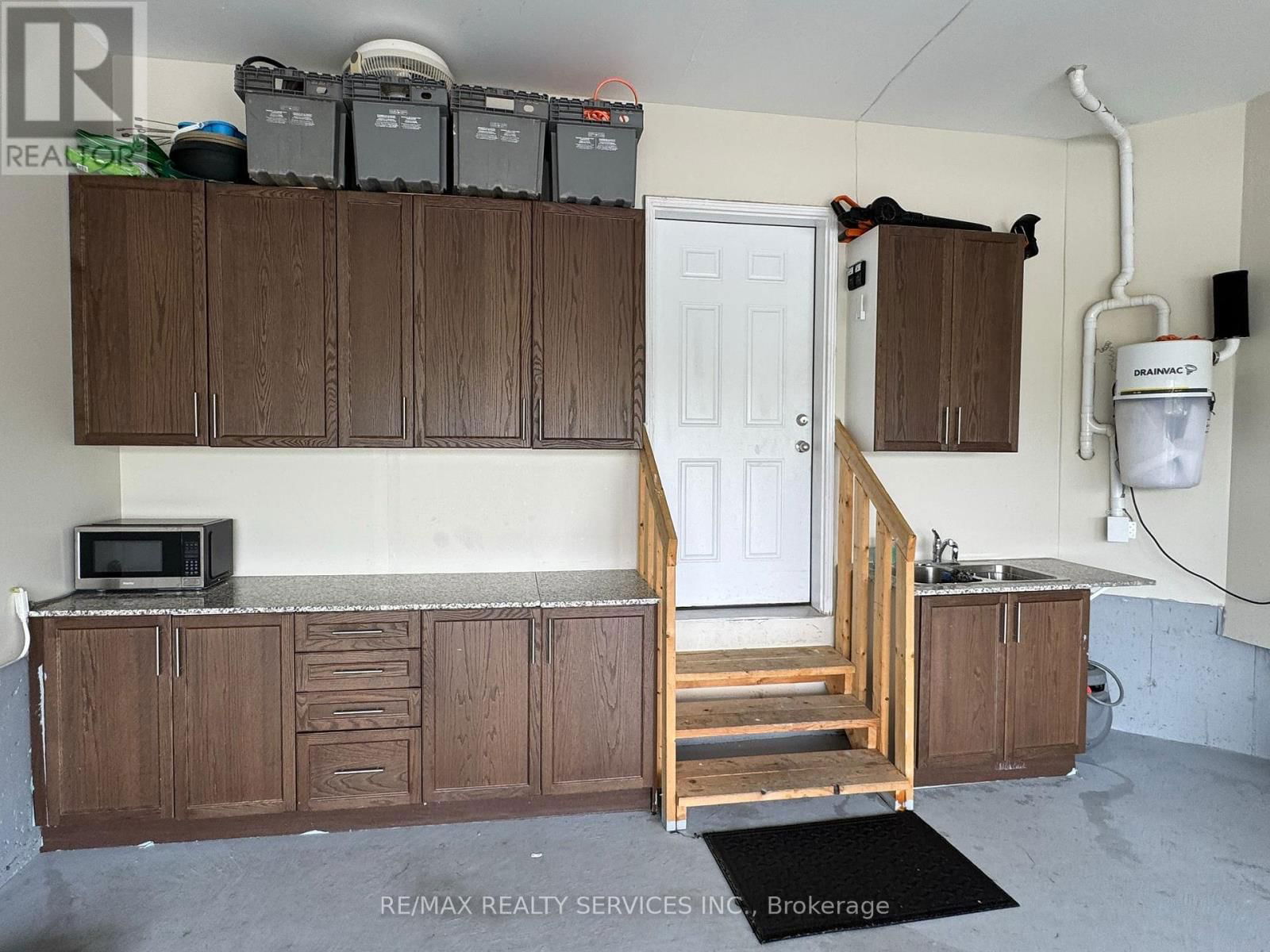 14 DOTCHSON AVENUE Image 42
