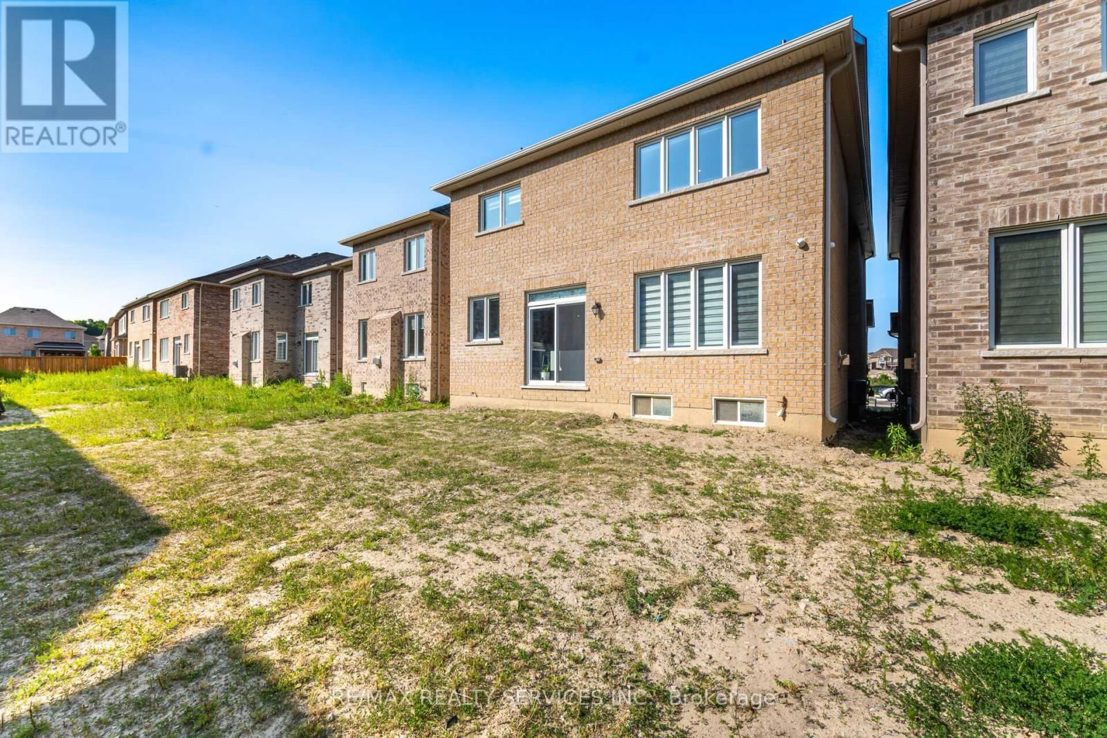 14 DOTCHSON AVENUE Image 43