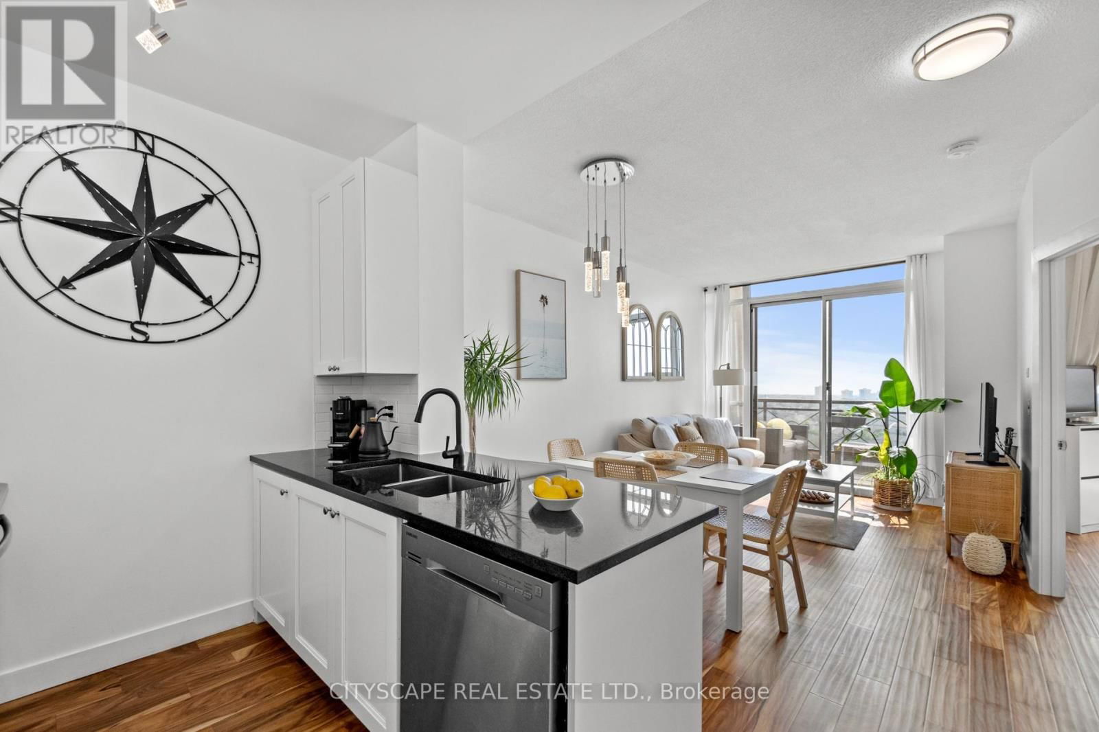 1208 - 2379 CENTRAL PARK DRIVE Image 14