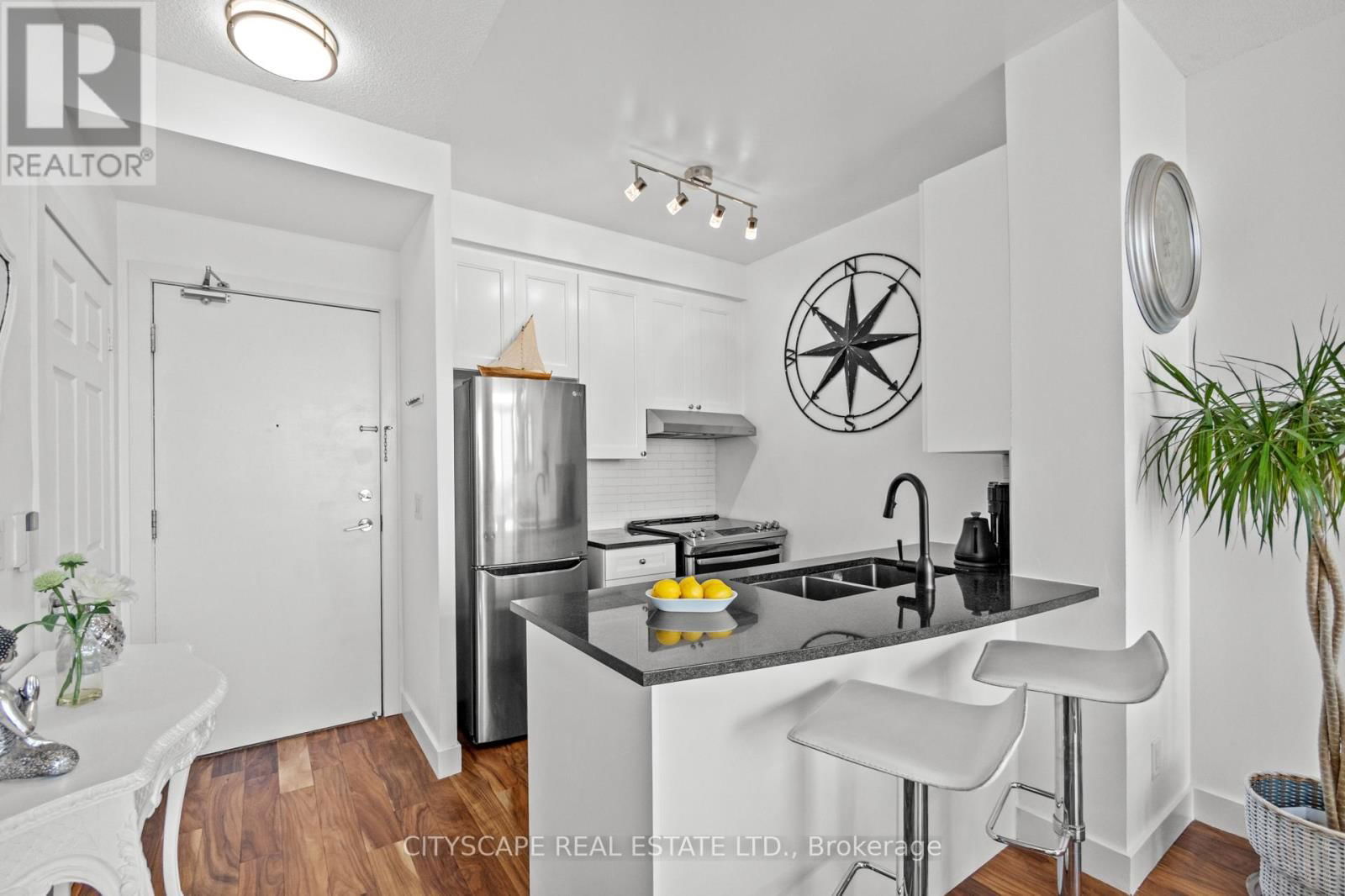 1208 - 2379 CENTRAL PARK DRIVE Image 15