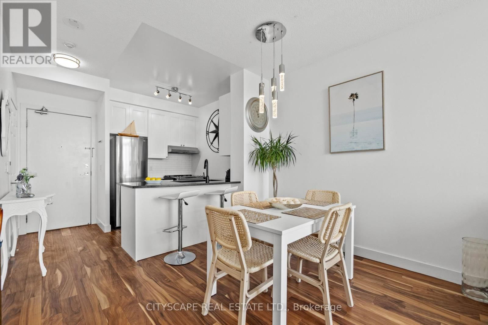 1208 - 2379 CENTRAL PARK DRIVE Image 22