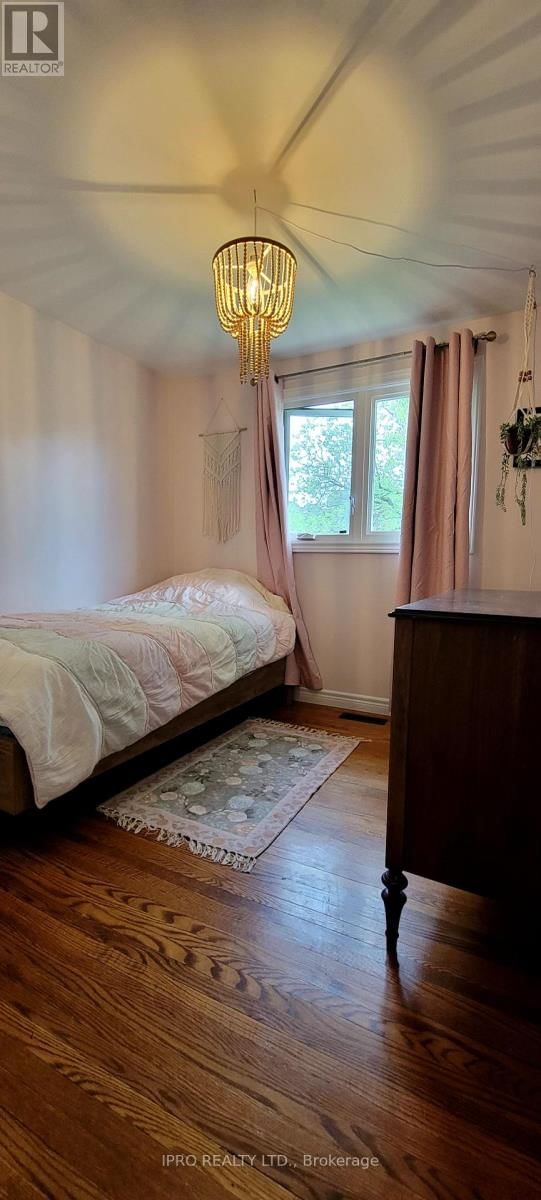 44 METCALFE COURT Image 18