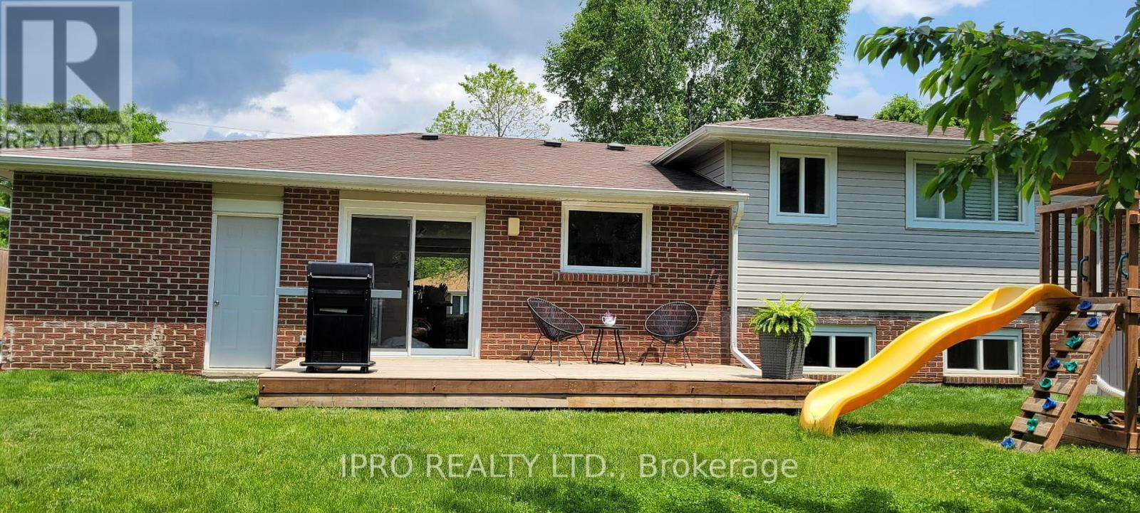 44 METCALFE COURT Image 3