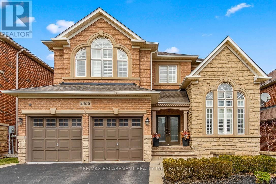 2455 BON ECHO DRIVE Image 1