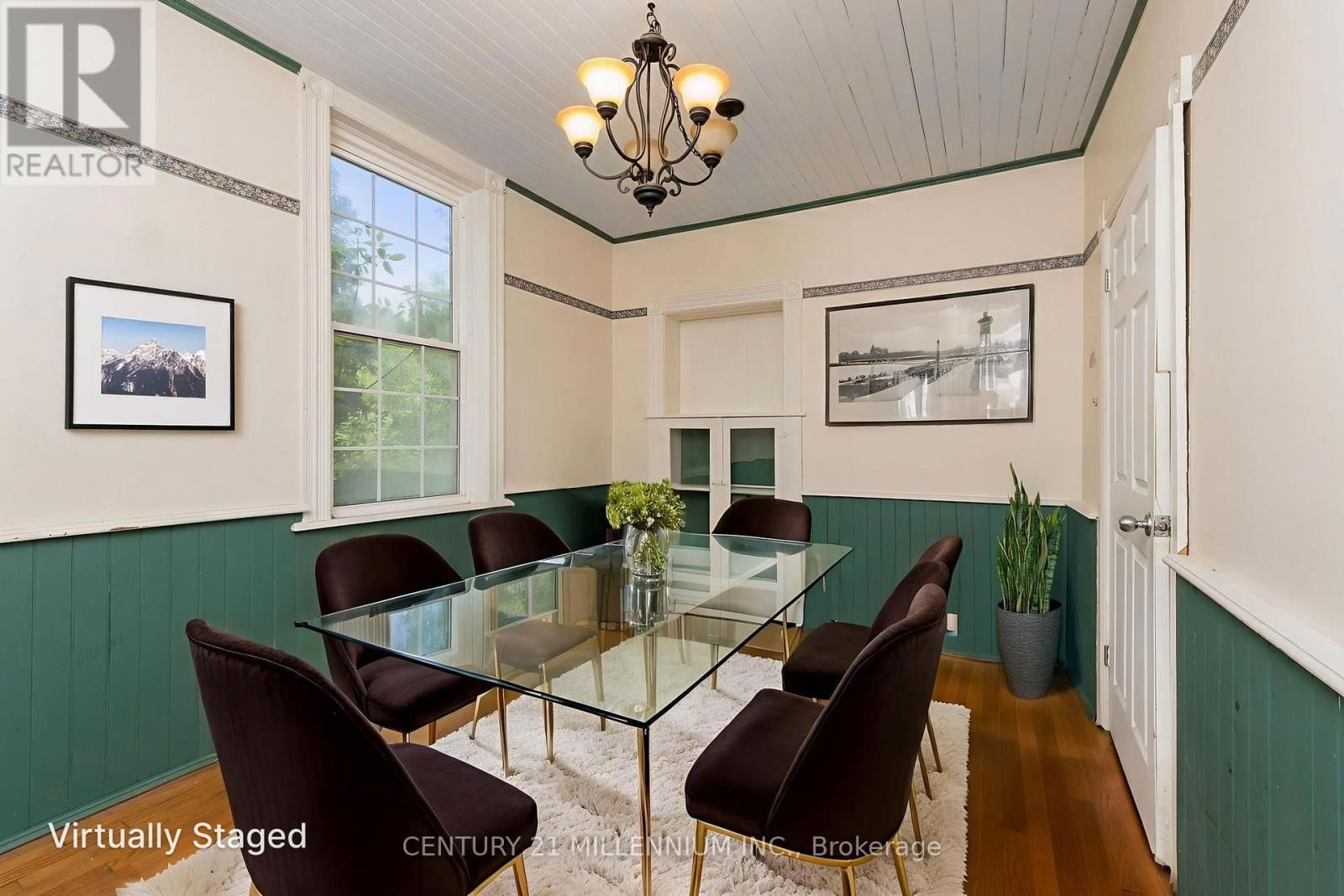 815 FORKS OF THE CREDIT ROAD Image 14