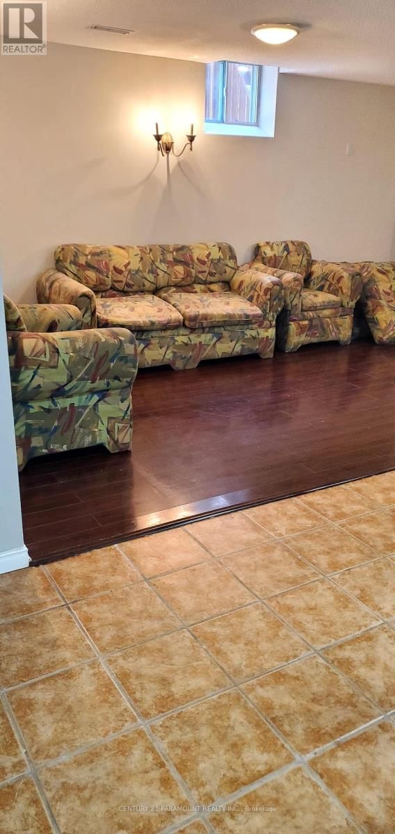 7153 TABBYMAN WALK Image 13