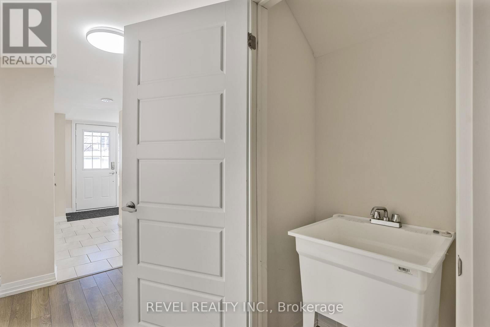 504 BUCKEYE COURT Image 24