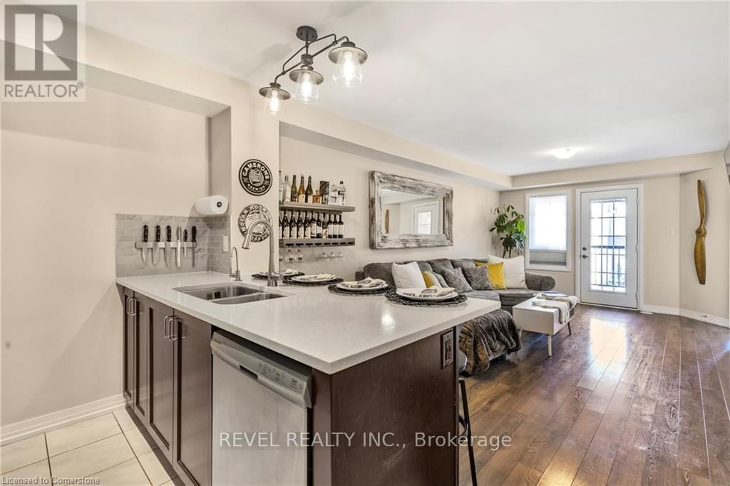 504 BUCKEYE COURT Image 3
