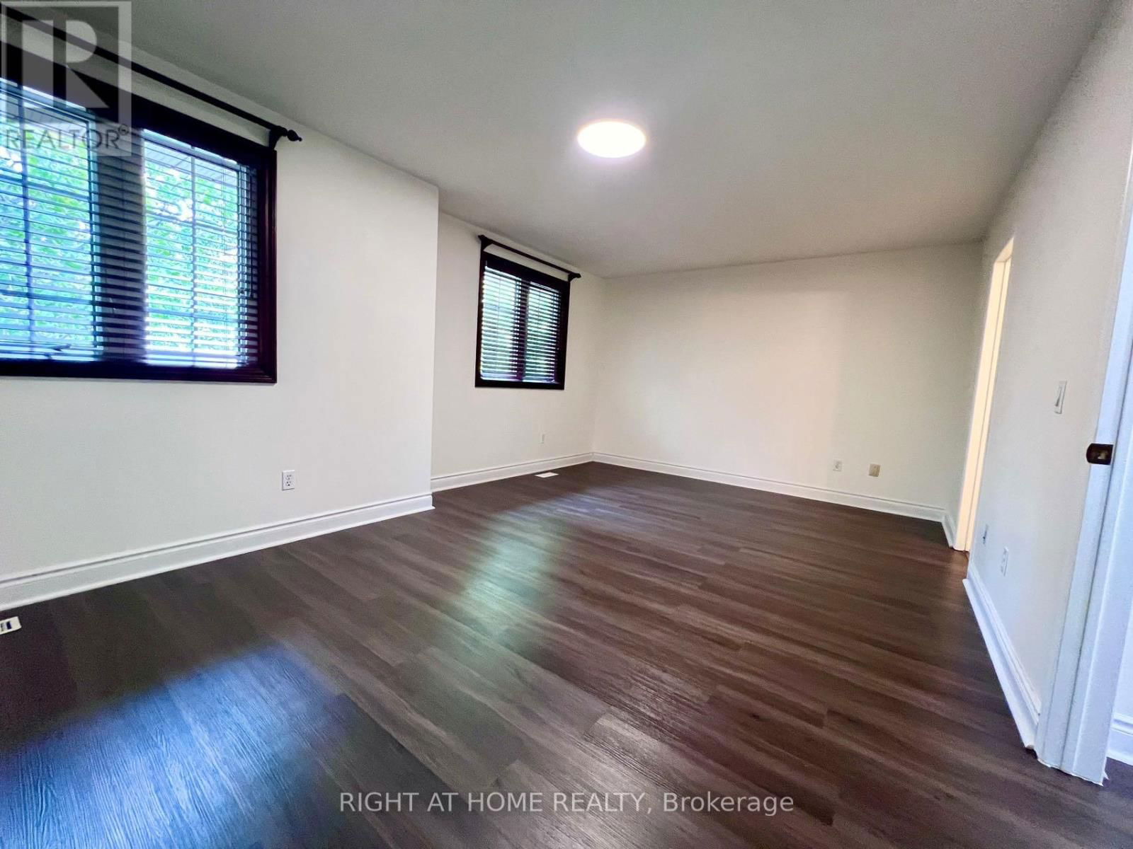 2462 STEFI TRAIL Image 17