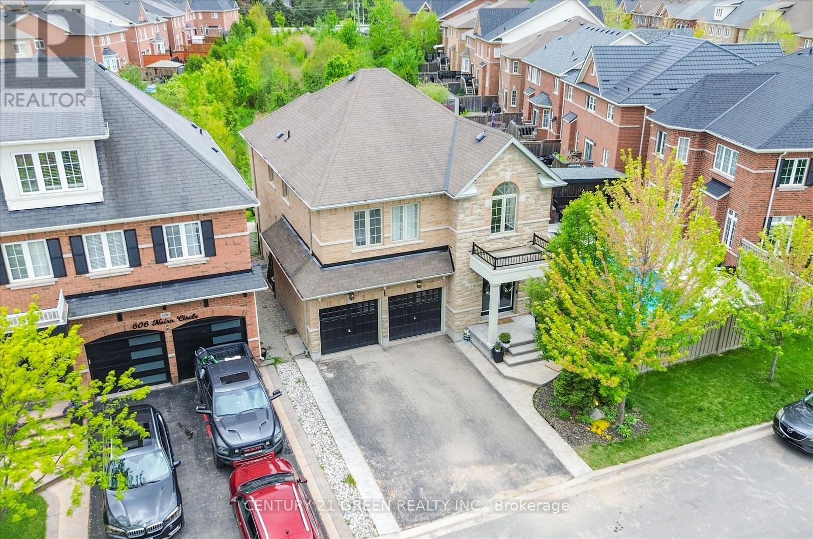 610 NAIRN CIRCLE WEST Image 2