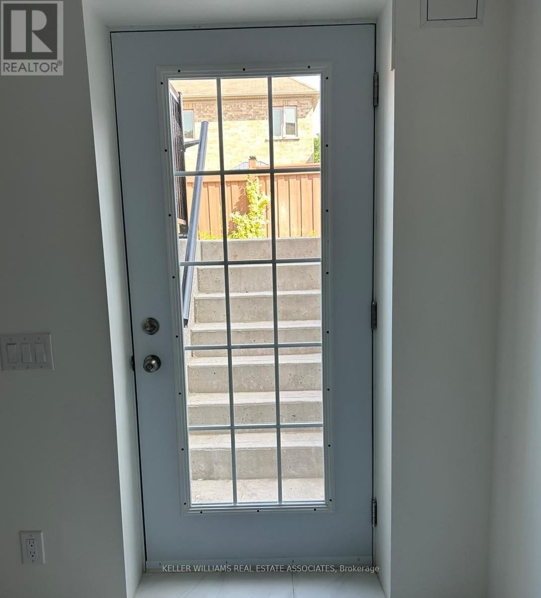 9 MAYBECK DRIVE Image 2