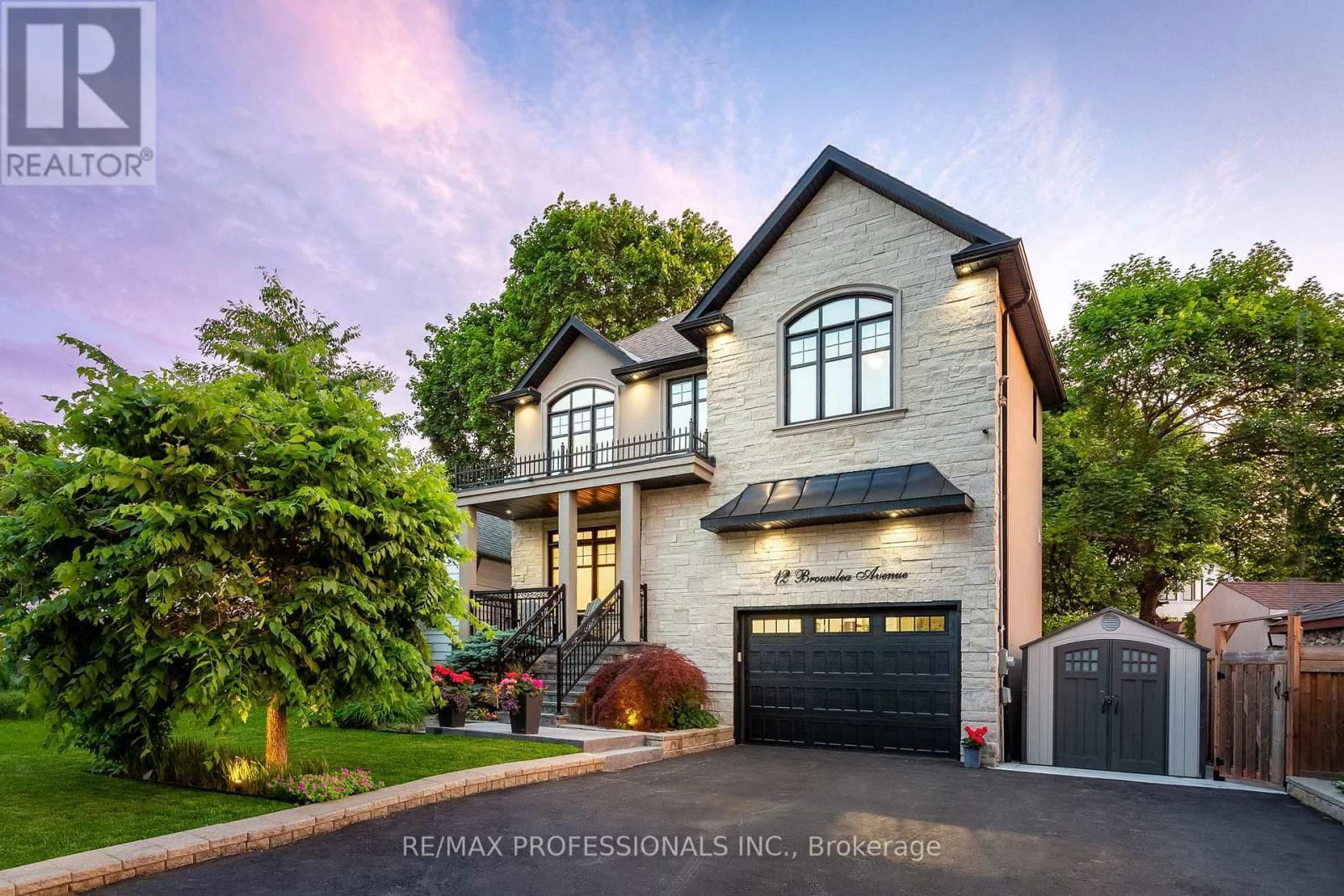 12 BROWNLEA AVENUE Image 1