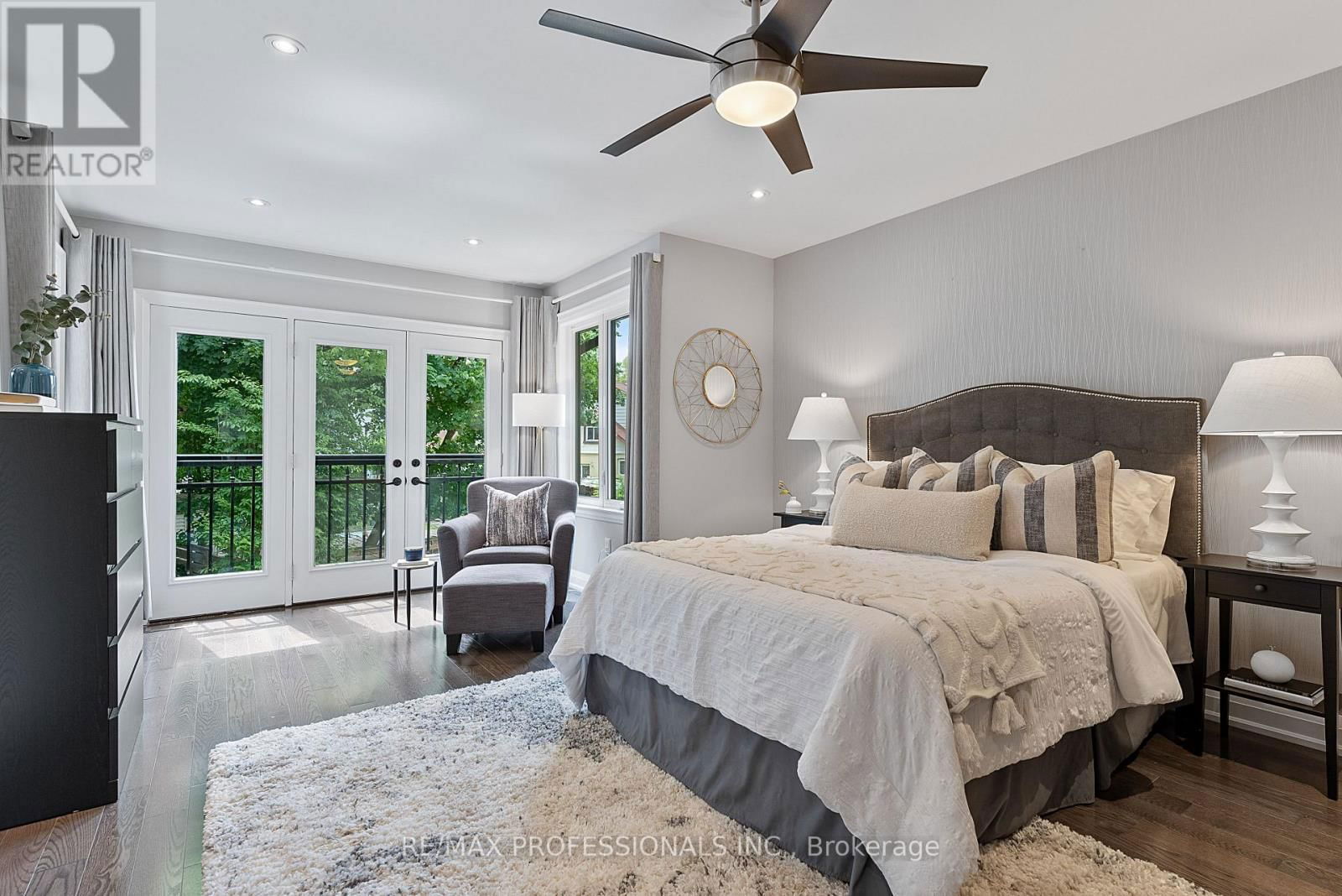 12 BROWNLEA AVENUE Image 19