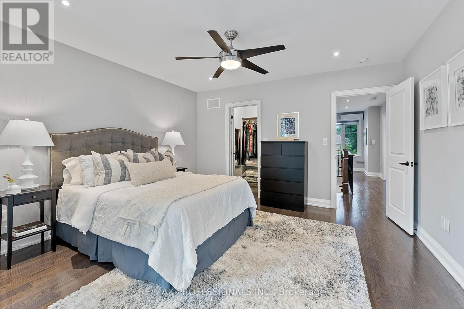 12 BROWNLEA AVENUE Image 21