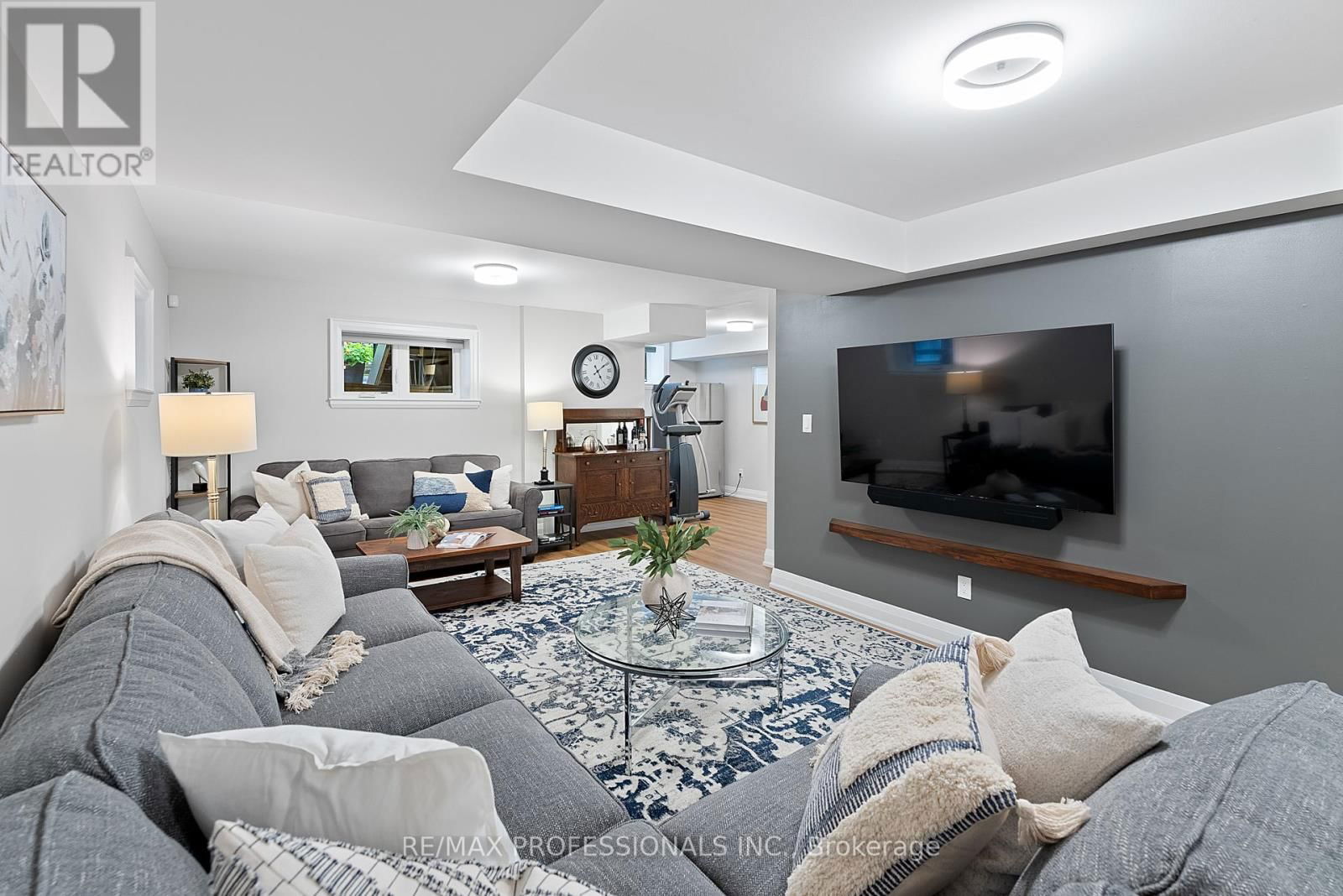 12 BROWNLEA AVENUE Image 35