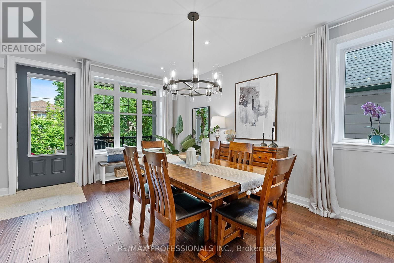 12 BROWNLEA AVENUE Image 5