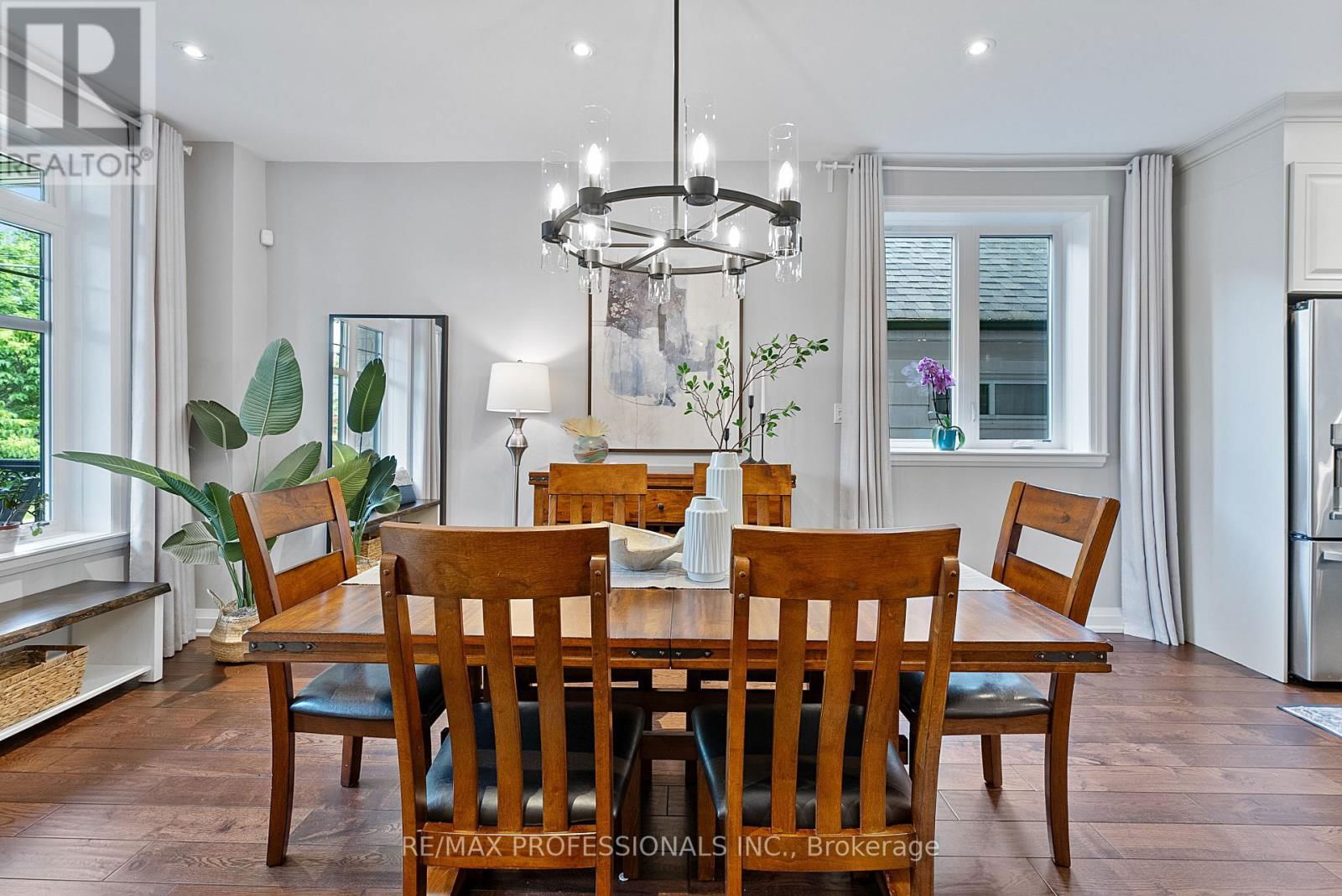 12 BROWNLEA AVENUE Image 6