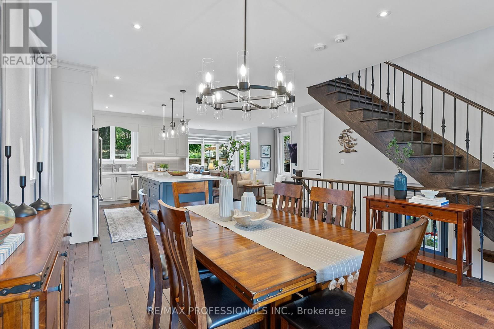 12 BROWNLEA AVENUE Image 7