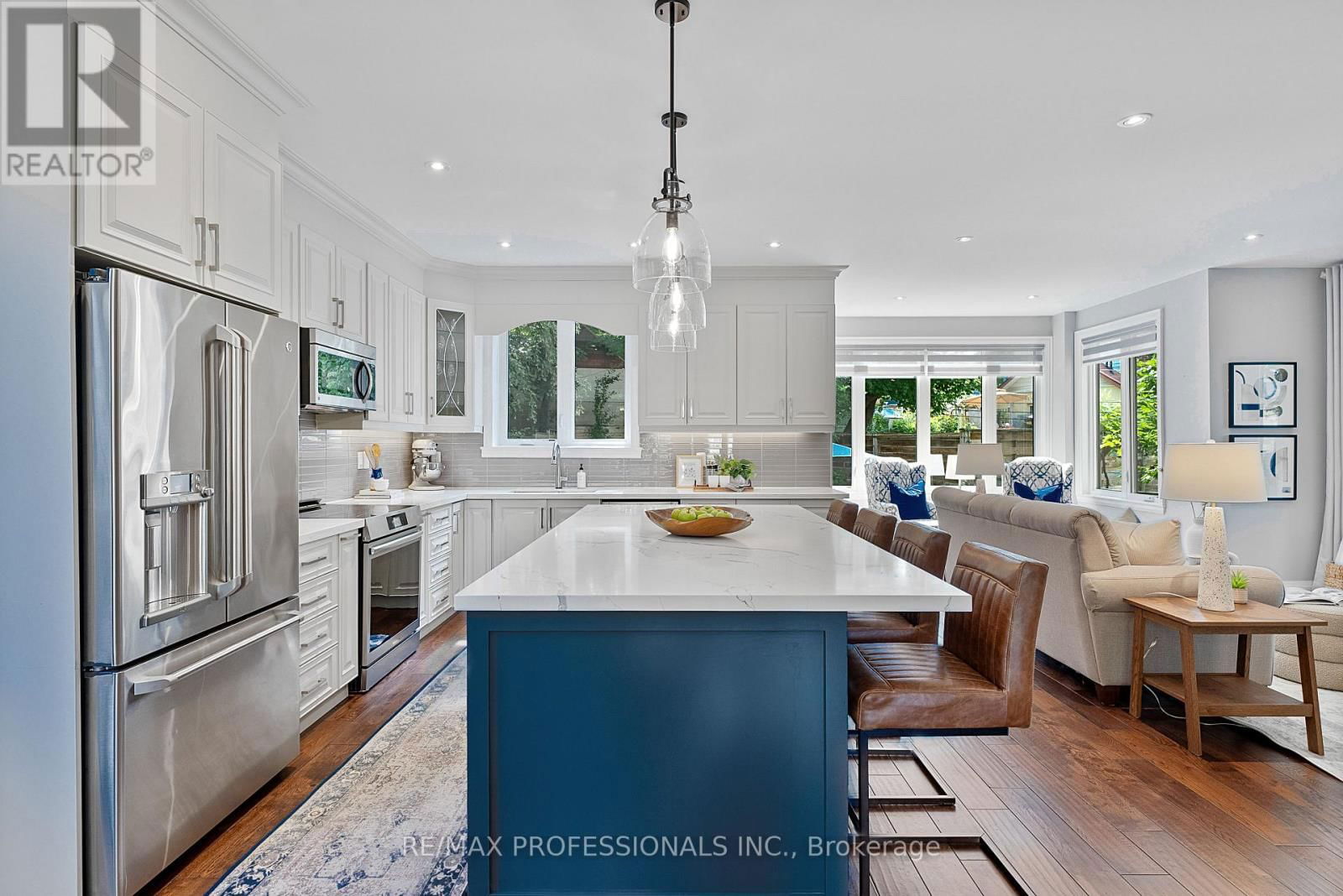 12 BROWNLEA AVENUE Image 8