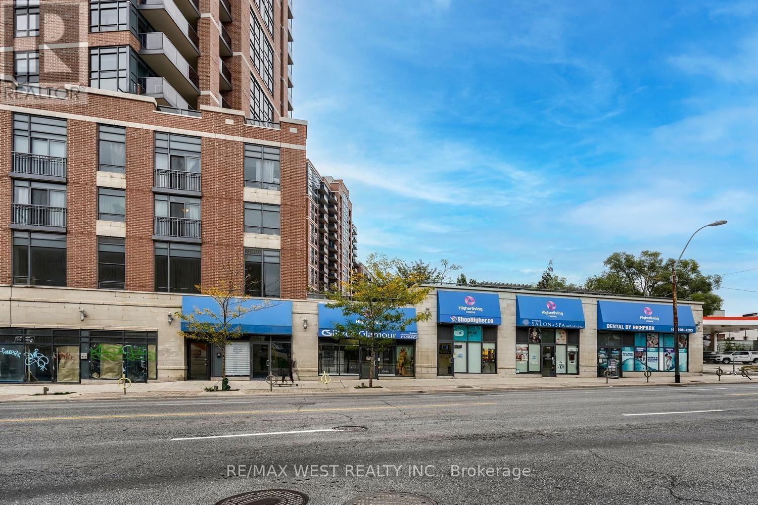 413 KEELE STREET Image 18