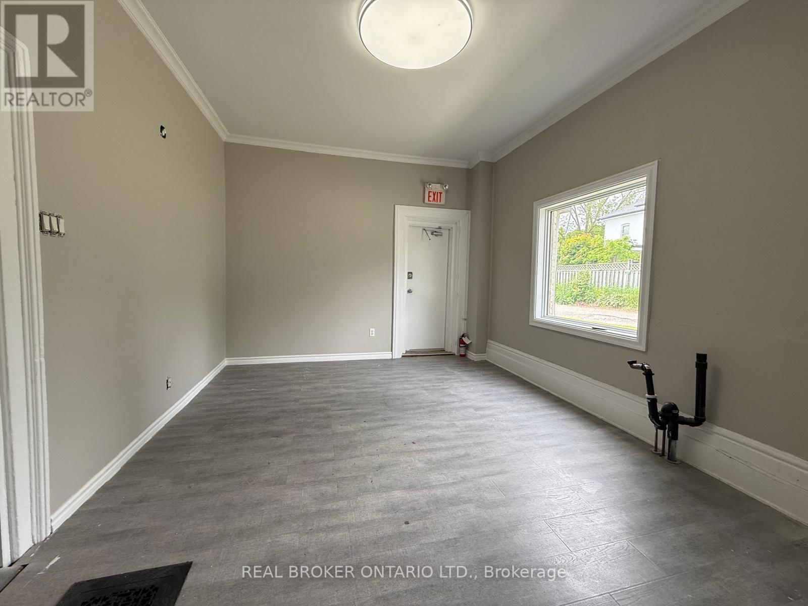 Unit 2 - 234 BROADWAY AVENUE Image 10